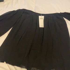 Women’s off the shoulder black top